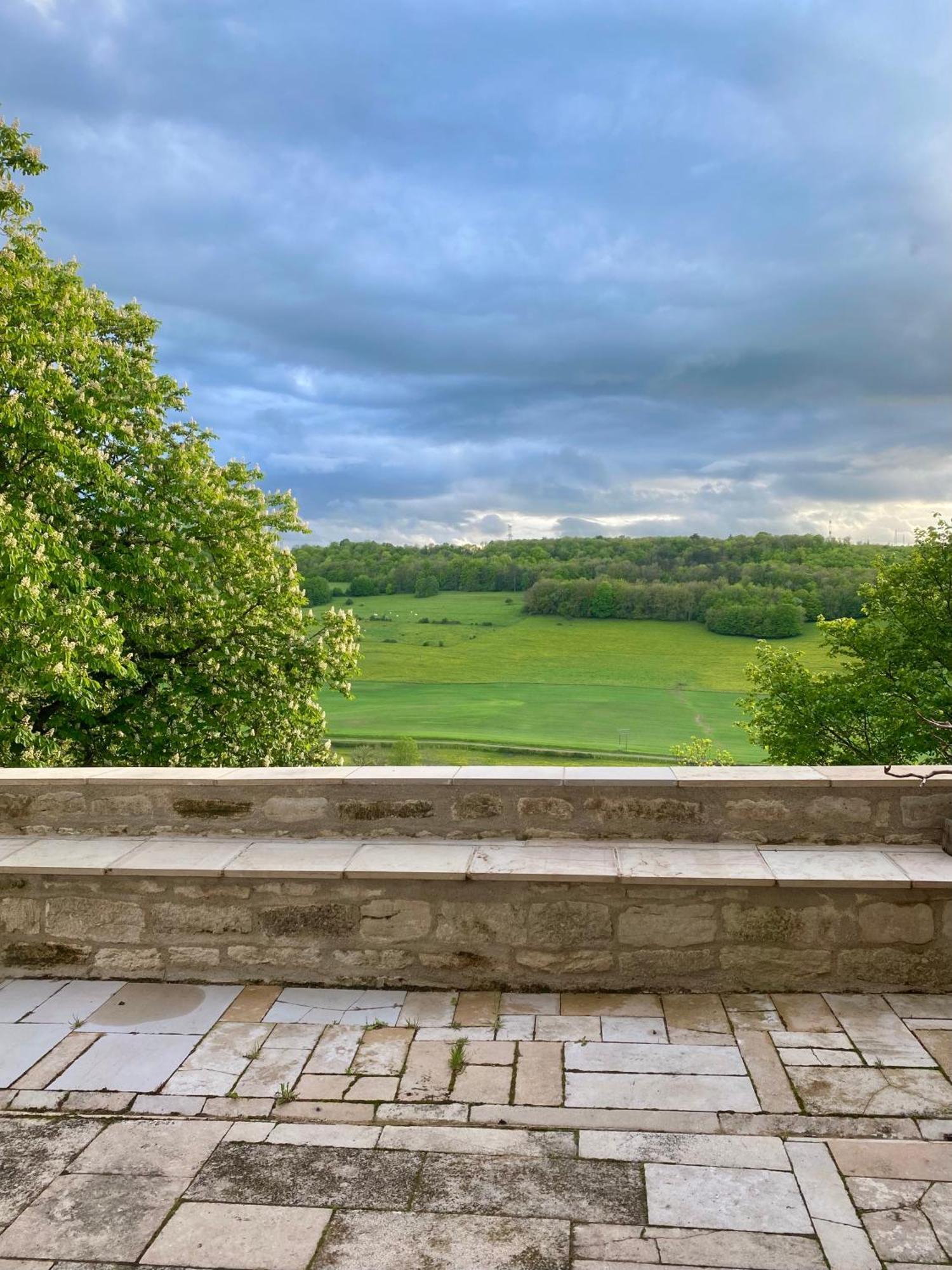 Chateau De Champrenault, Voyagez Dans Le Temps Bagian luar foto